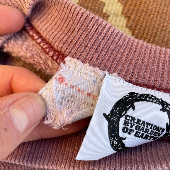 Vintage 60s 70s upcycled patchwork crewneck - Picture 8 of 14